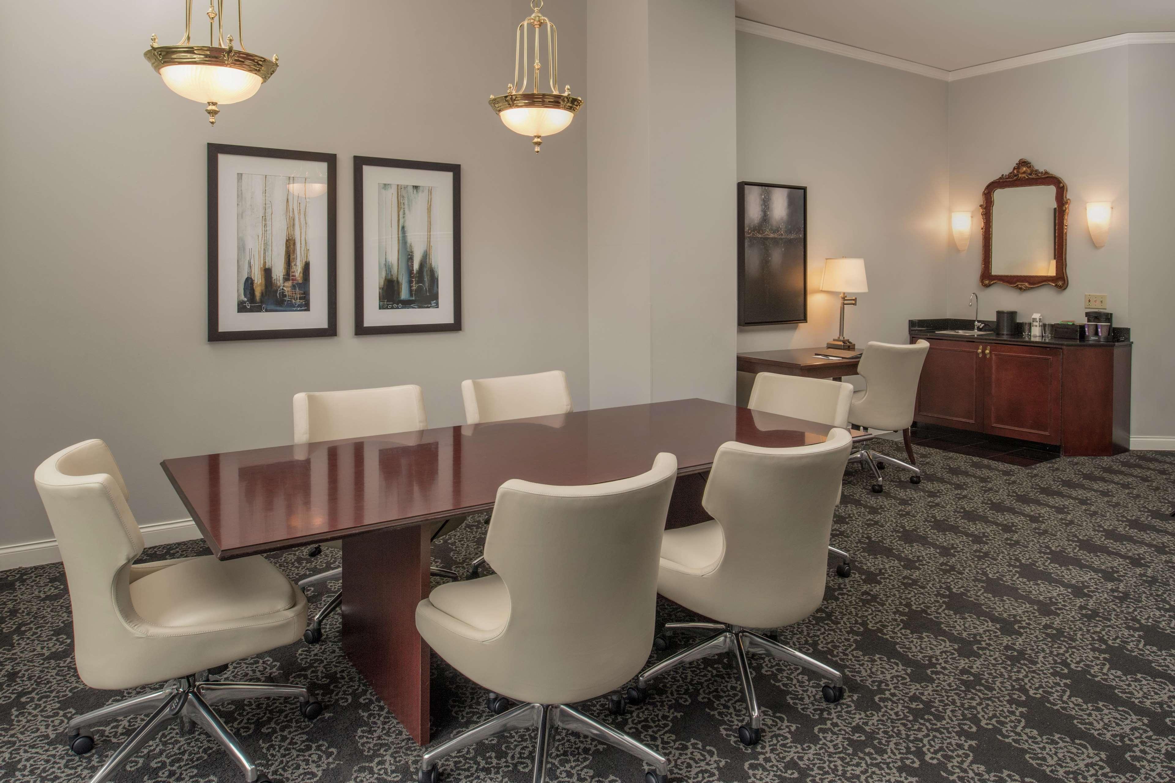 Embassy Suites By Hilton Portland Downtown Εξωτερικό φωτογραφία